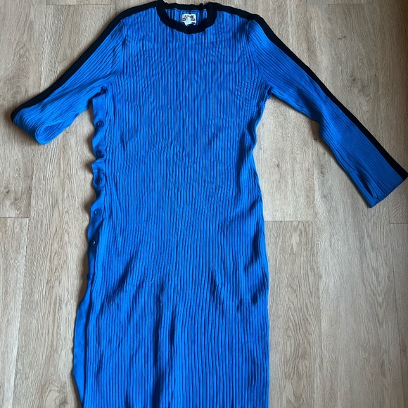 Future Collective: Kahlana Barfield Brown Ribbed Long Sleeve Sweater Dress 1X - Picture 2 of 5